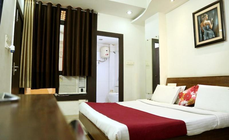 Hotel O Aditya Palace Бхопал Экстерьер фото